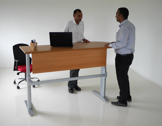 Adapt desk